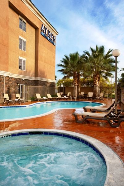 Ayres Suites Ontario At The Mills Mall - Rancho Cucamonga Bagian luar foto