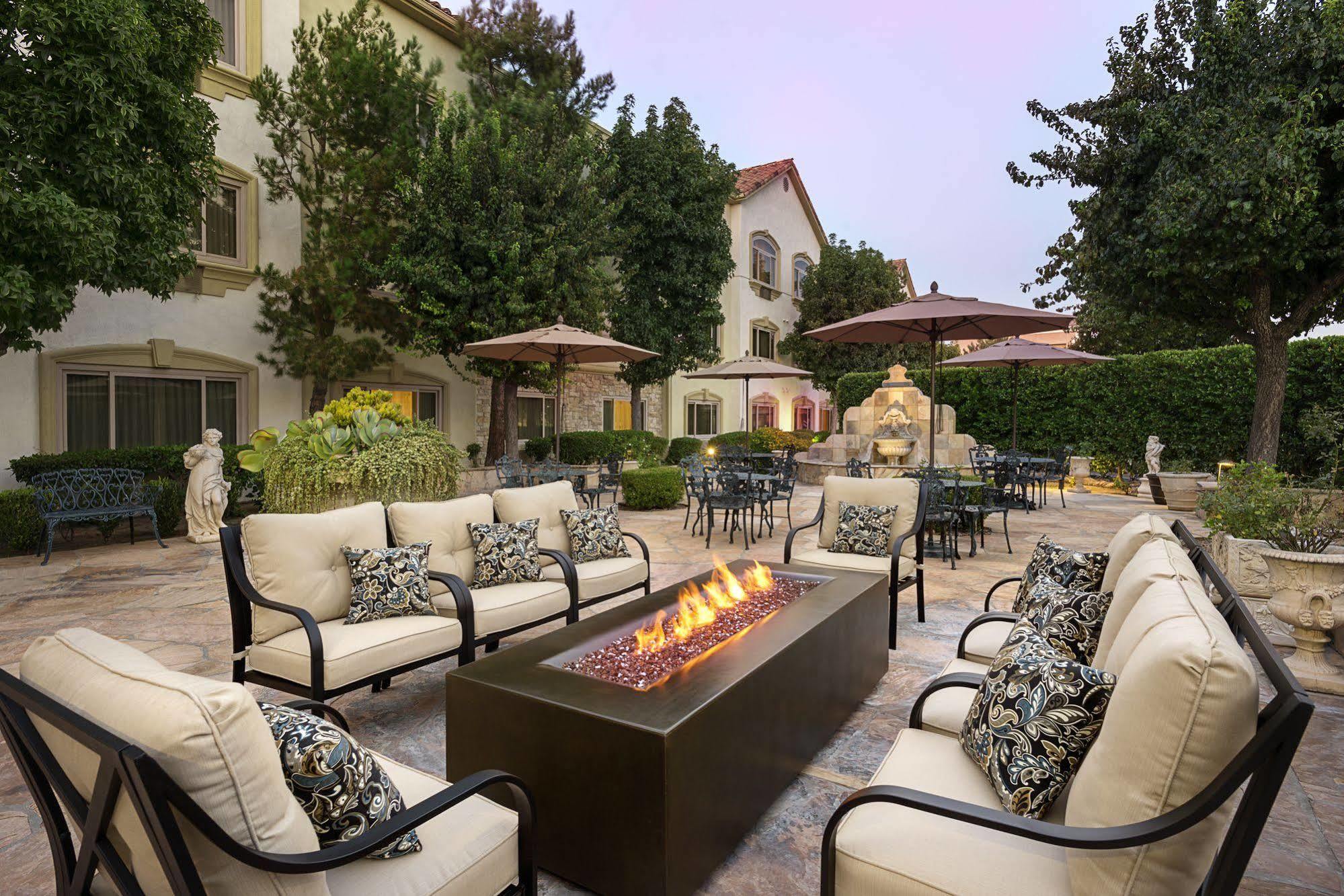 Ayres Suites Ontario At The Mills Mall - Rancho Cucamonga Bagian luar foto